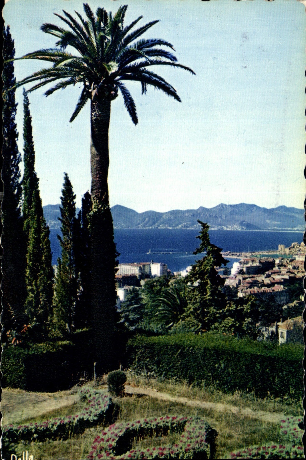 Cannes — Vue de la colline de Supertérel — Éditions Rella