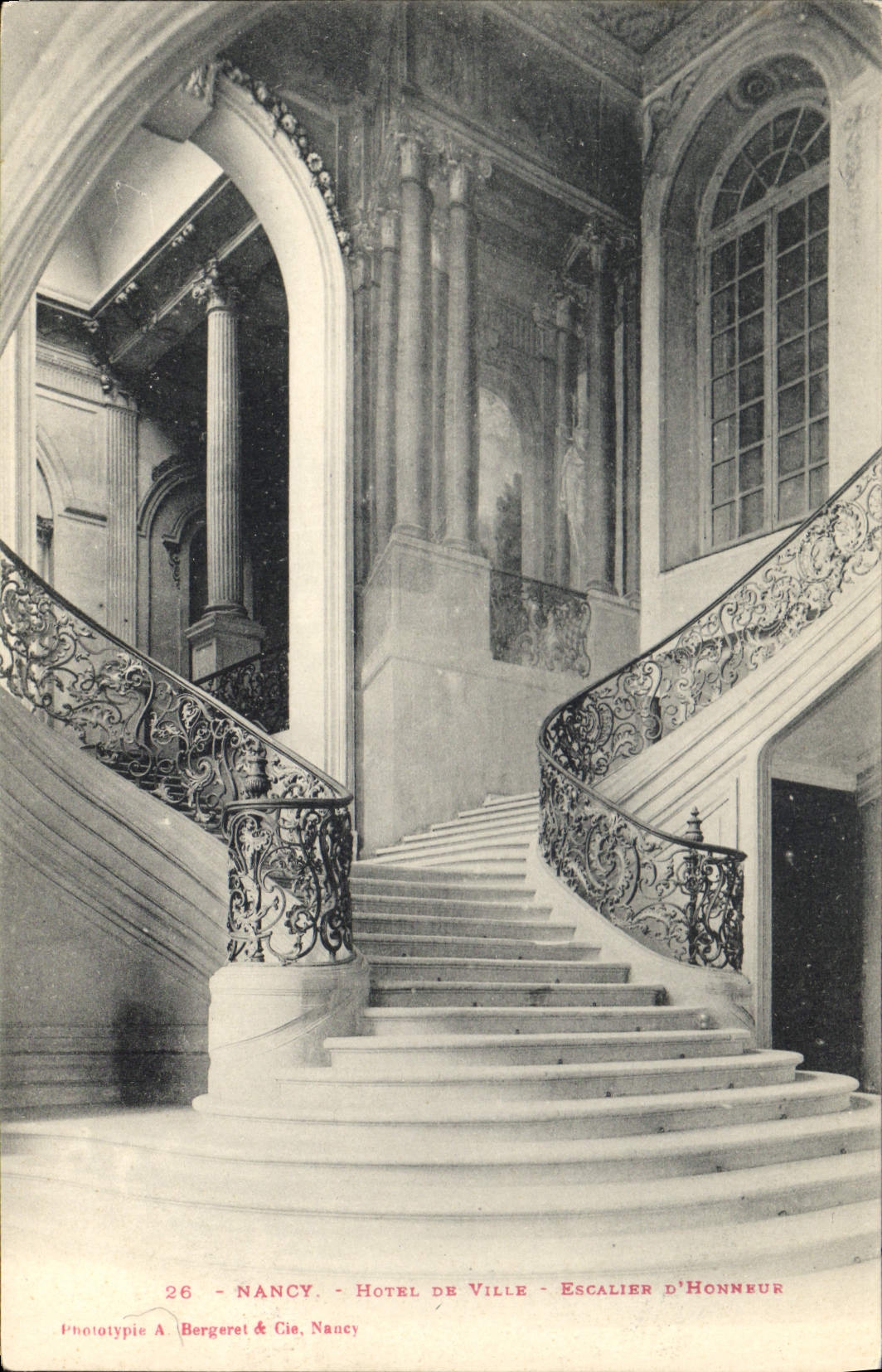 CPA Nancy Hotel de Ville Escalier d'Honneur 