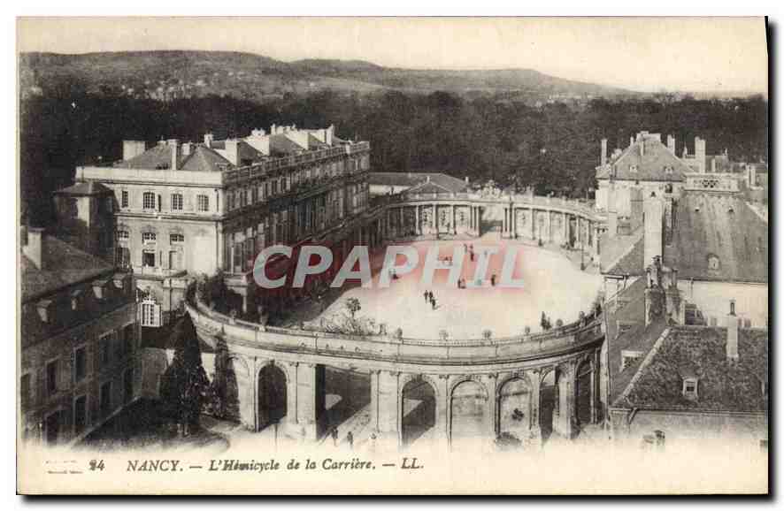NANCY — L'Hémicycle de la Carrière — LL.