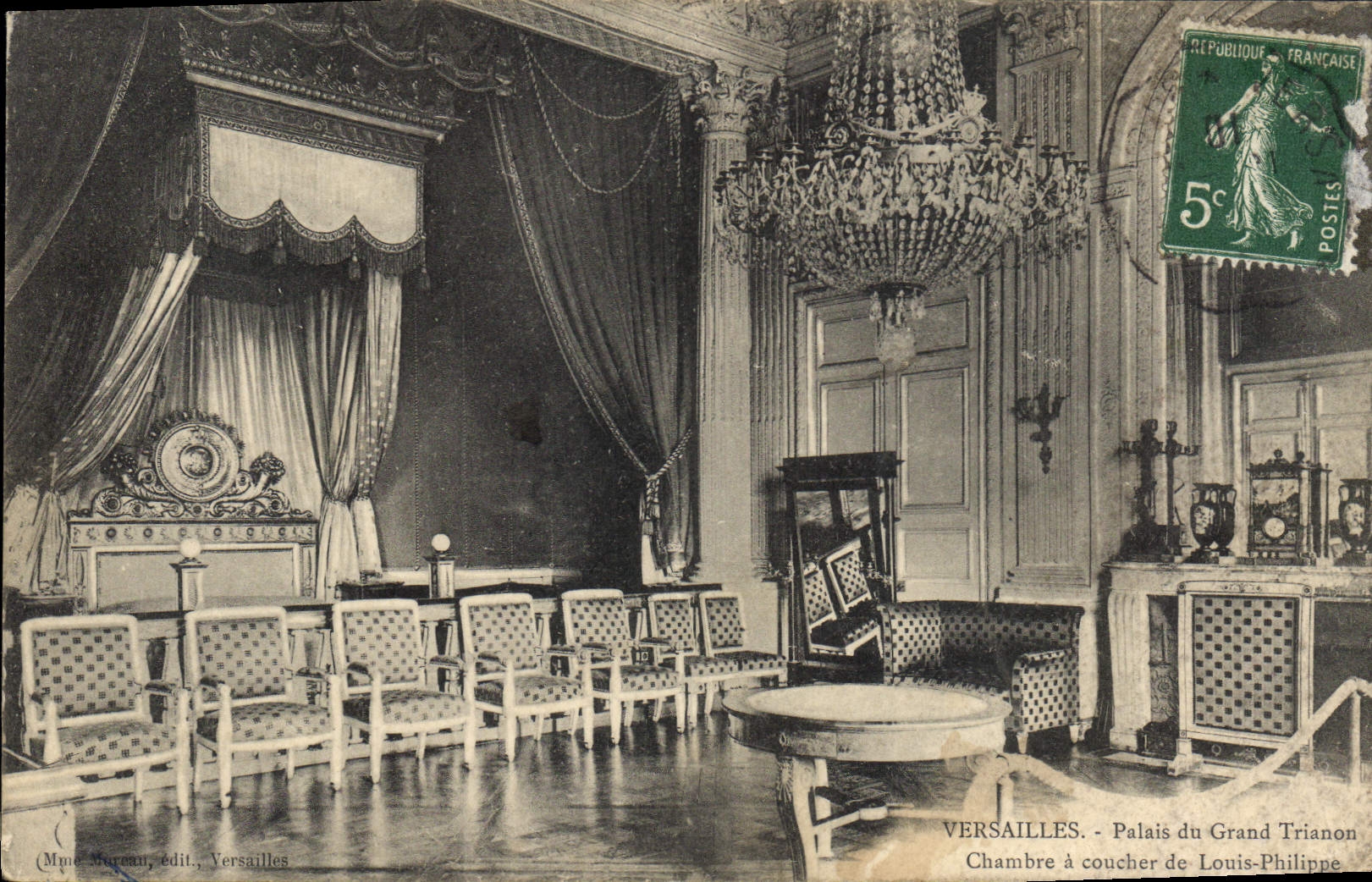 Versailles - Palais du Grand Trianon. Chambre à coucher de Louis-Philippe — Mme Bureau, édit., Versailles