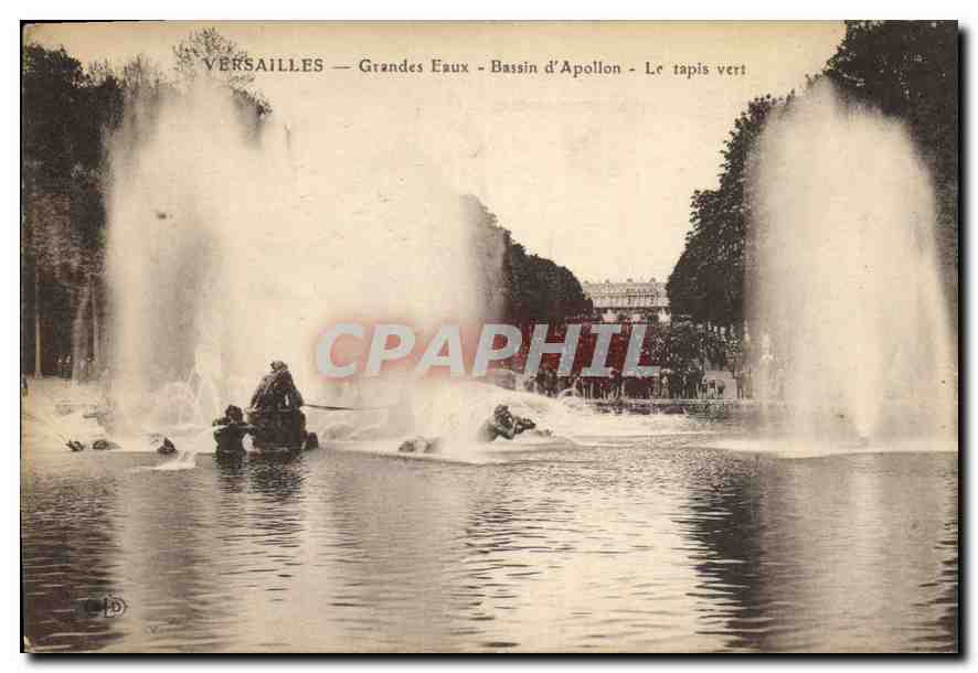 CPA Versailles Grandes Eaux Bassin d'Apollon Le Tapis vert 