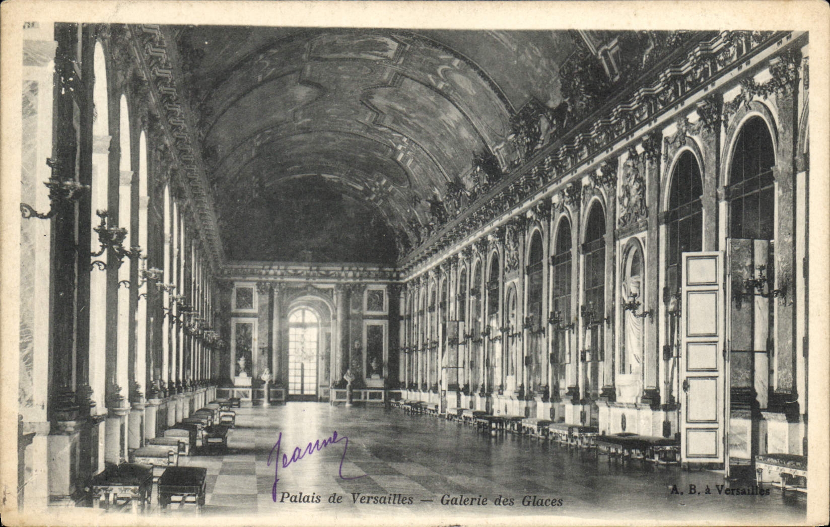 CPA Palais de Versailles galerie des Glaces 