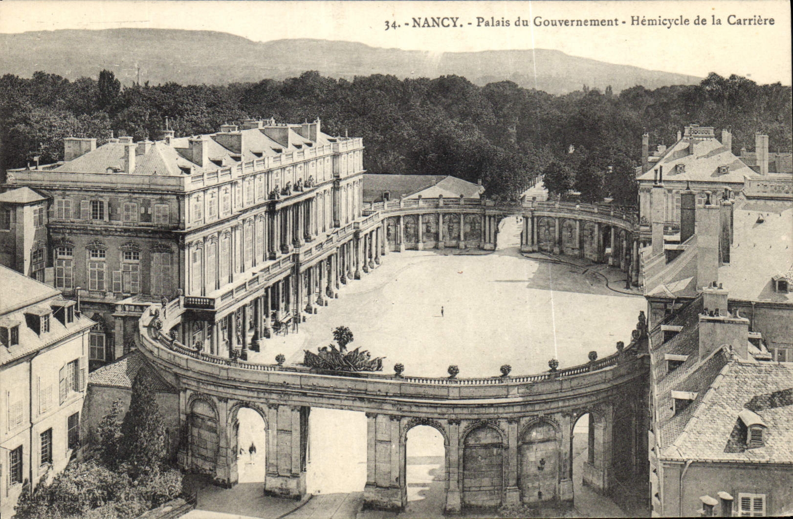 Nancy - Palais du Gouvernement - Hémicycle de la Carrière