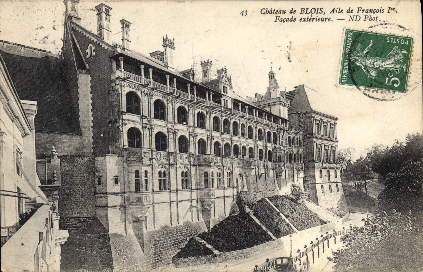 Château de Blois — Aile de François Ier — ND Phot.