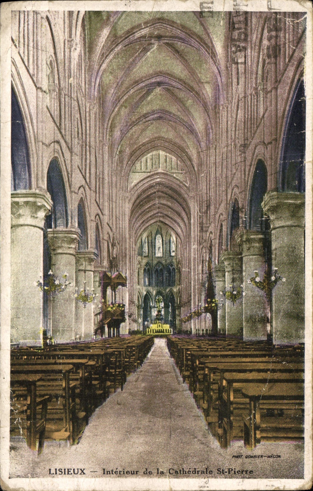 Lisieux — Intérieur de la Cathédrale St-Pierre — Phot. Combier-Wacon