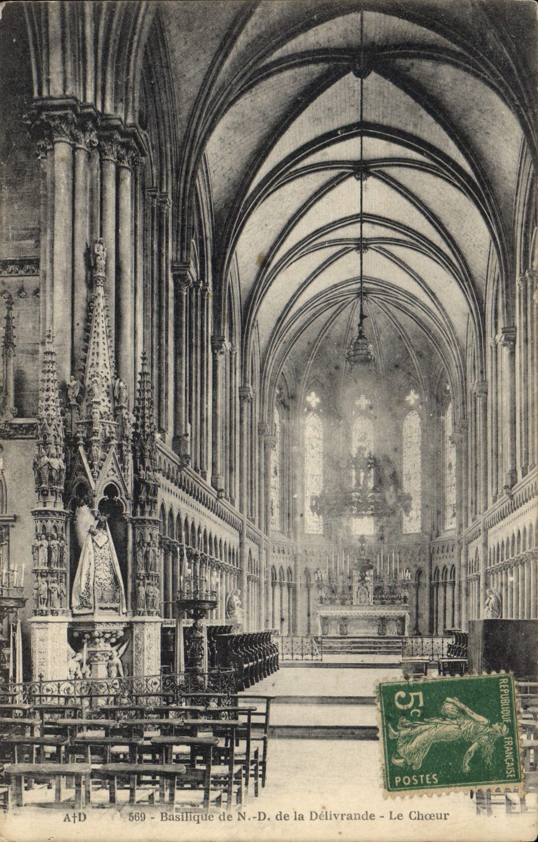 CPA Basilique de N D de la Delivrande le Choeur 