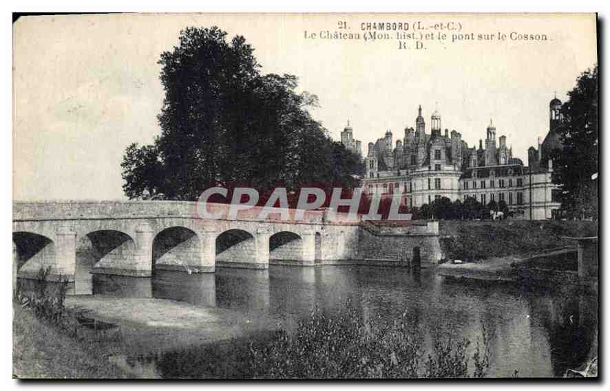 CPA Chambord L et C Le Chateau Mon hist et le pont sur le Cosson 