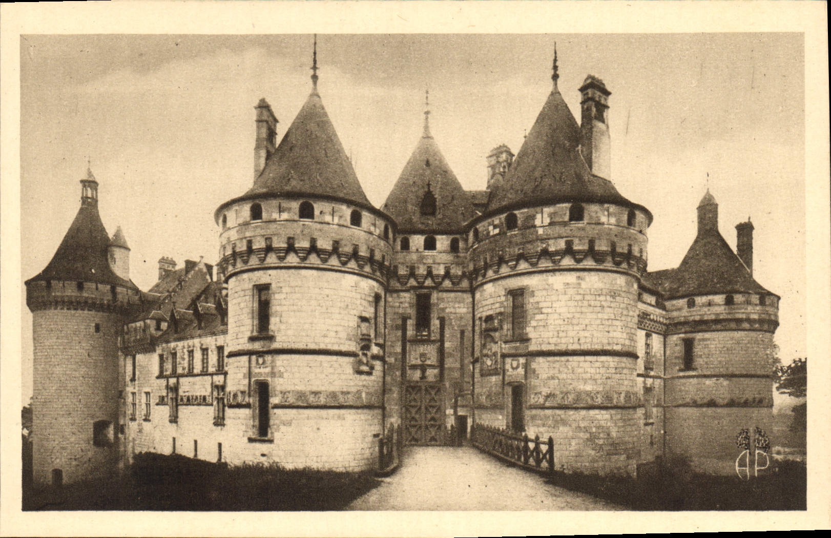 CPA Chaumont L et C Le Chateau Mon hist 