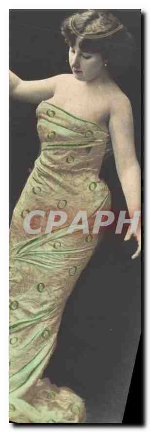 Femme en robe à motifs de paon — éditeur Raphael Tuck & Fils, série 220