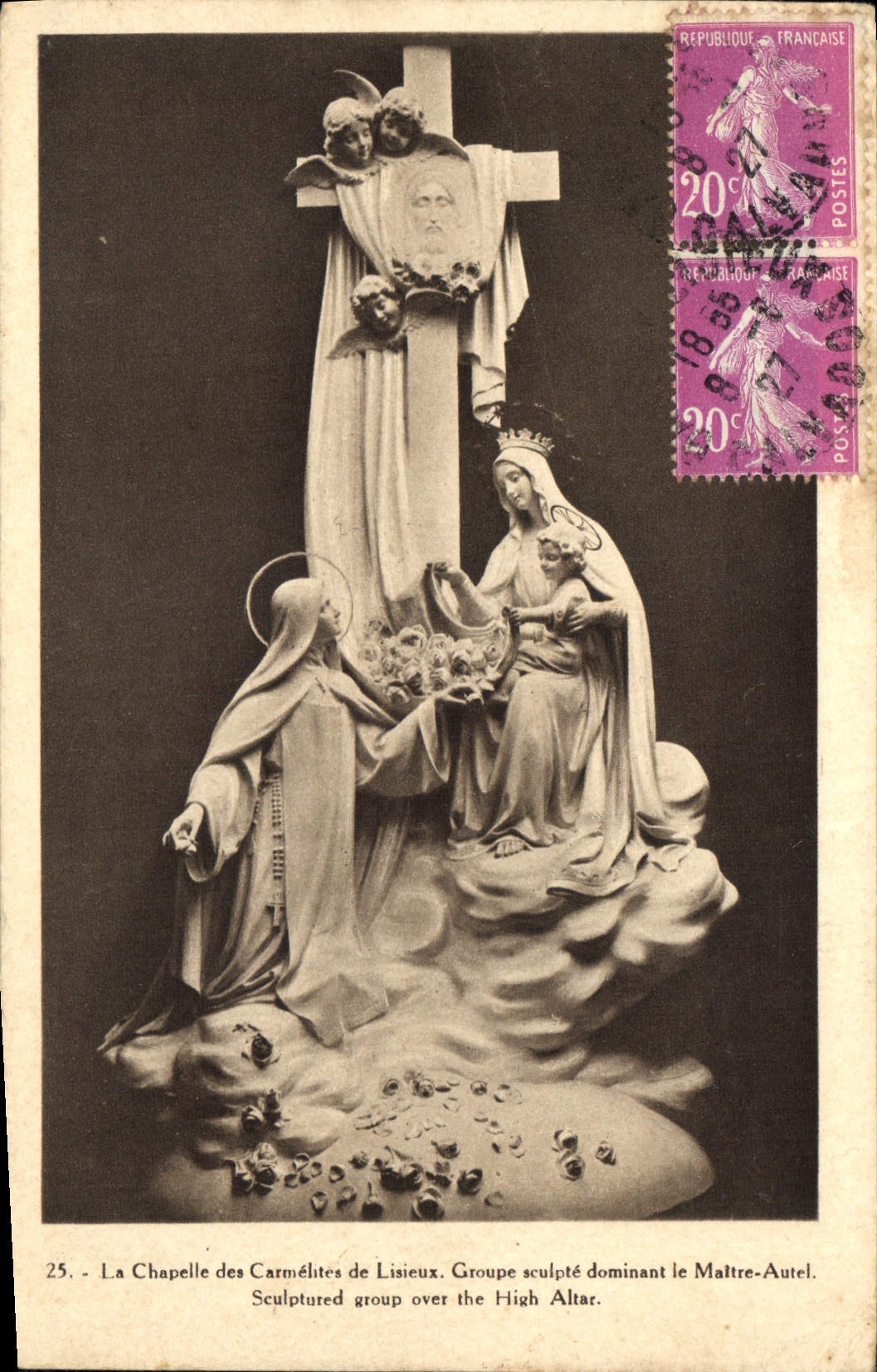 La Chapelle des Carmélites de Lisieux — Groupe sculpté dominant le Maître-Autel — Éditeur non visible