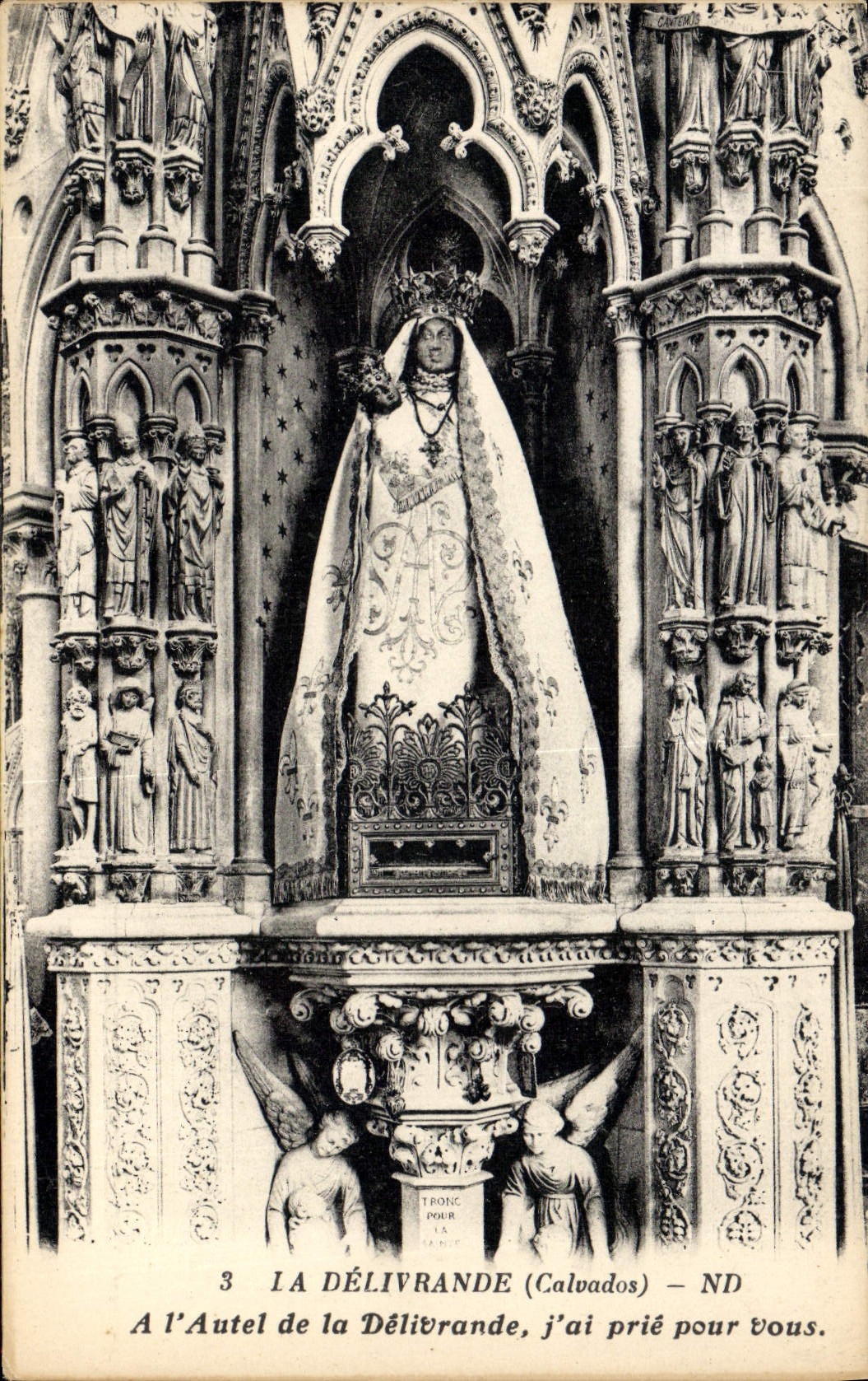 La Délivrande (Calvados) — Notre-Dame am Altar — Verlag: Levy et Neubolin, Paris