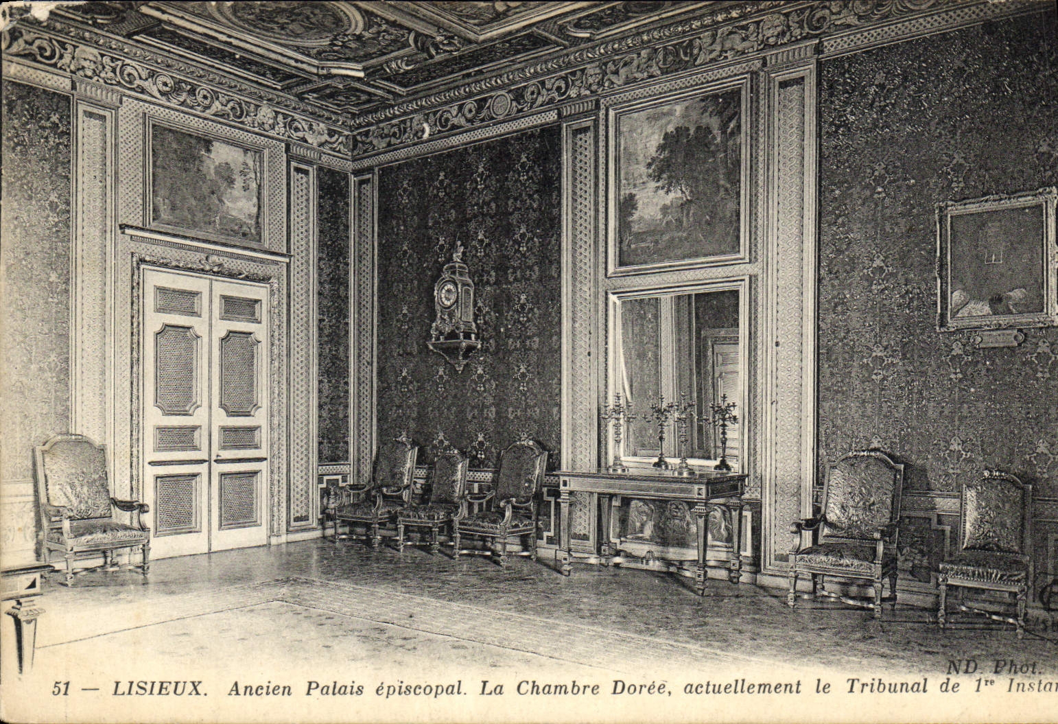 CPA Lisieux Ancien Palais episcopal La Chambre Doree actuellement le Tribunal 
