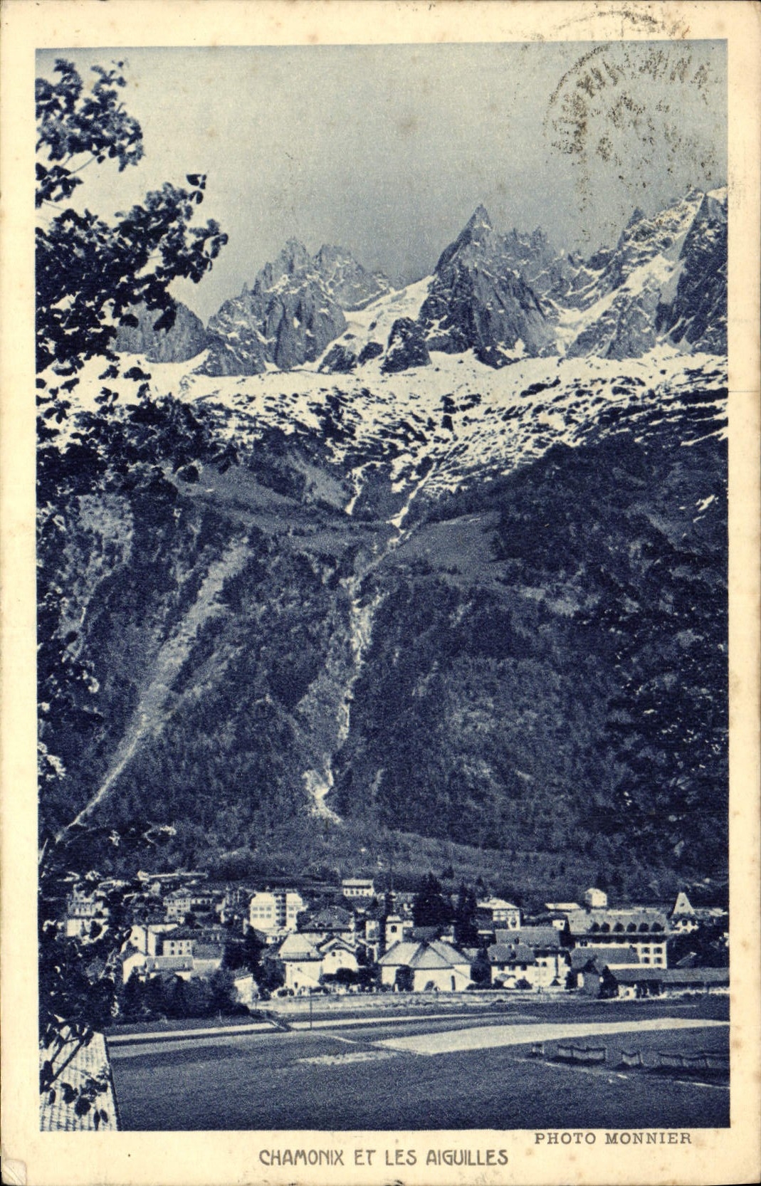 Chamonix et les Aiguilles — Photo Monnier