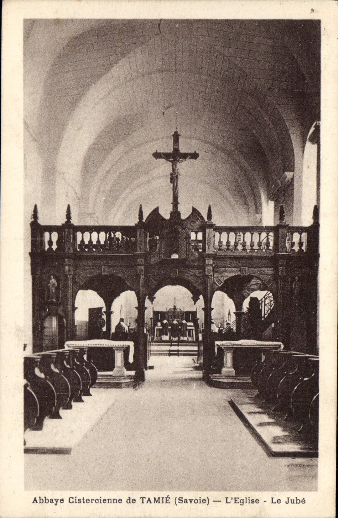 CPA Abbaye Cistercienne de Tamie Savoie L'Eglis Le Jube 