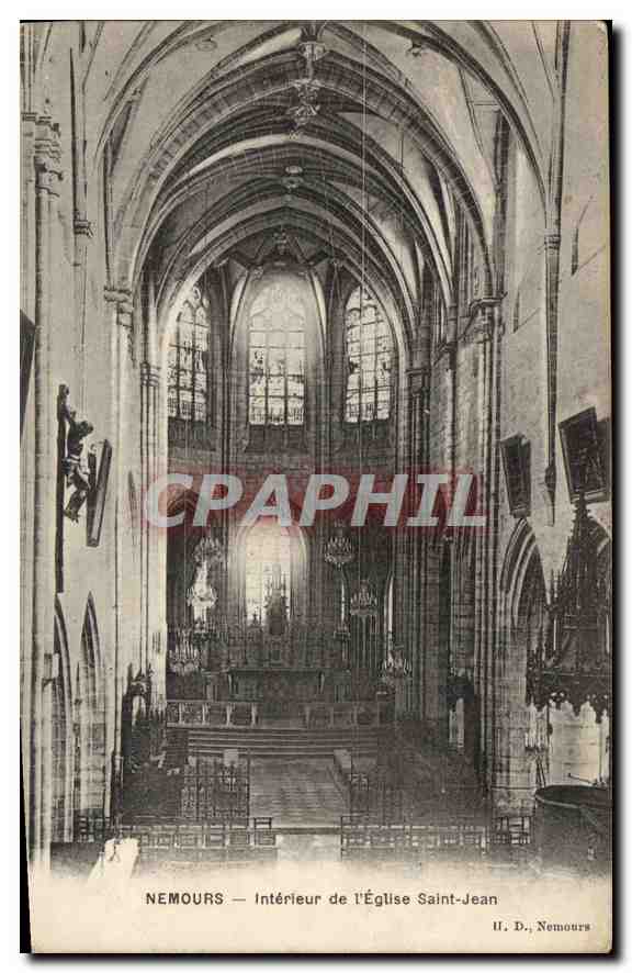CPA Nemours Interieur de l'Eglise Saint Jean 