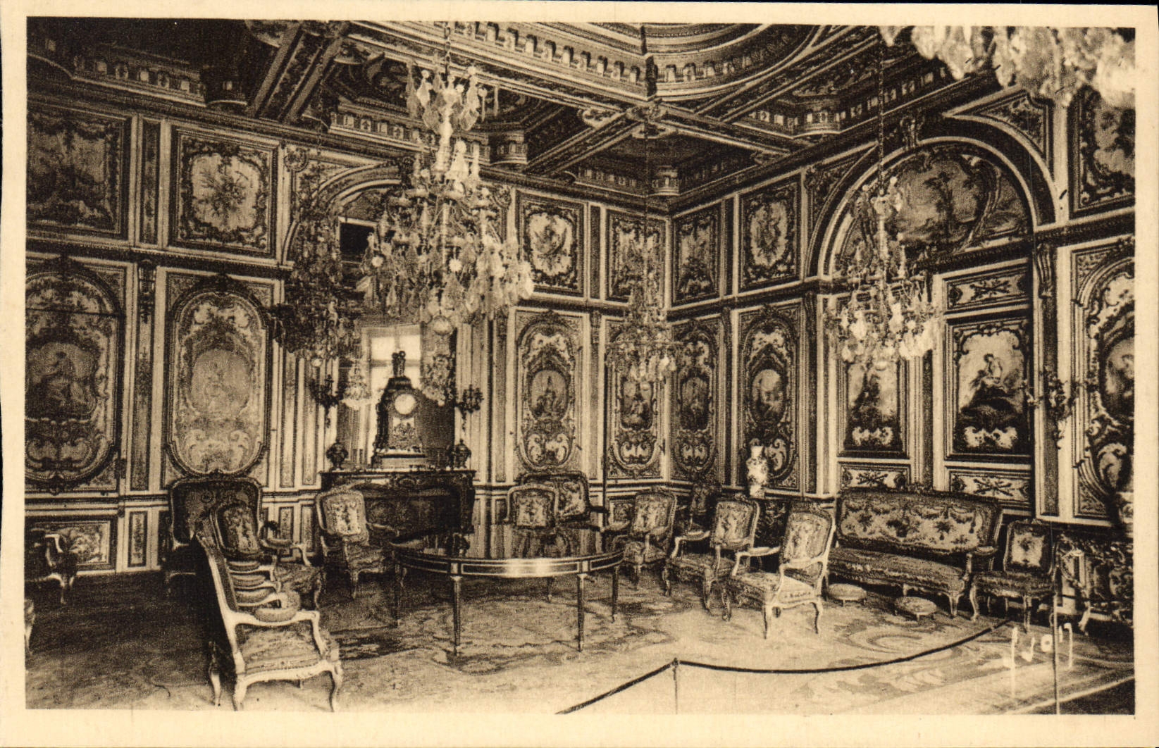 Fontainebleau (S.-et-M.) — El Palacio — Sala del Consejo — Ediciones de Arte Yven, París