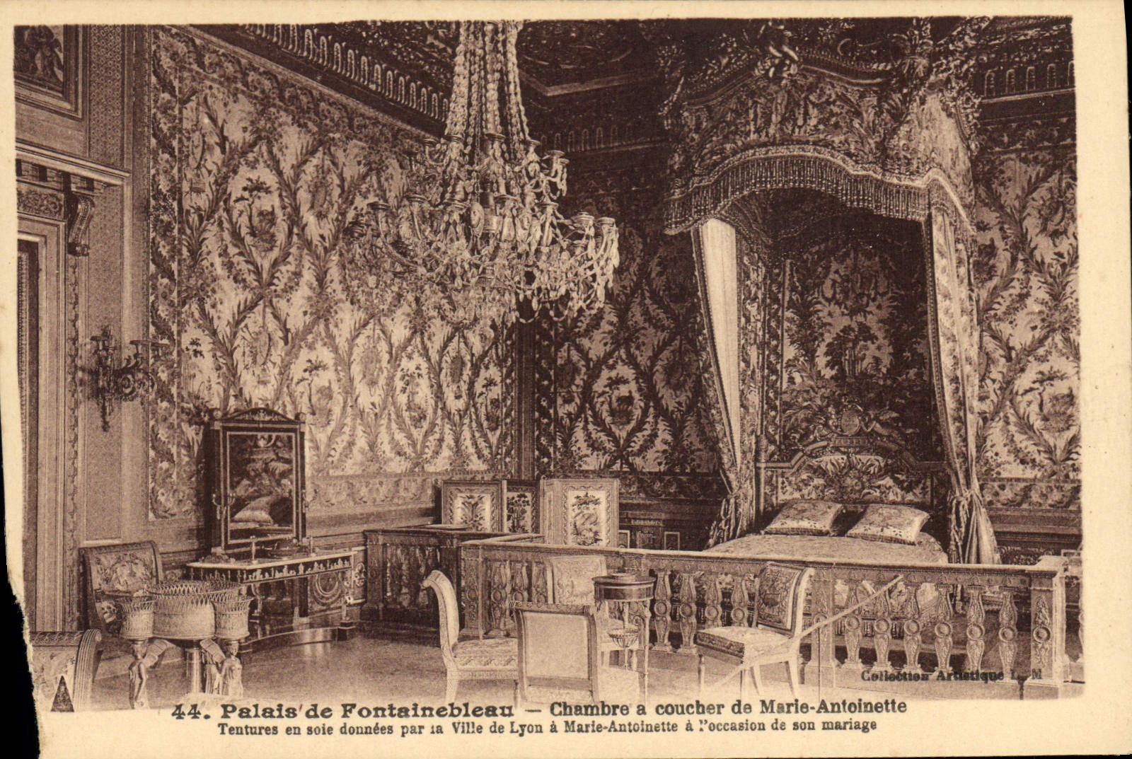 Palace of Fontainebleau — Bedroom of Marie-Antoinette — Silk drapes given by the City of Lyon on the occasion of her marriage