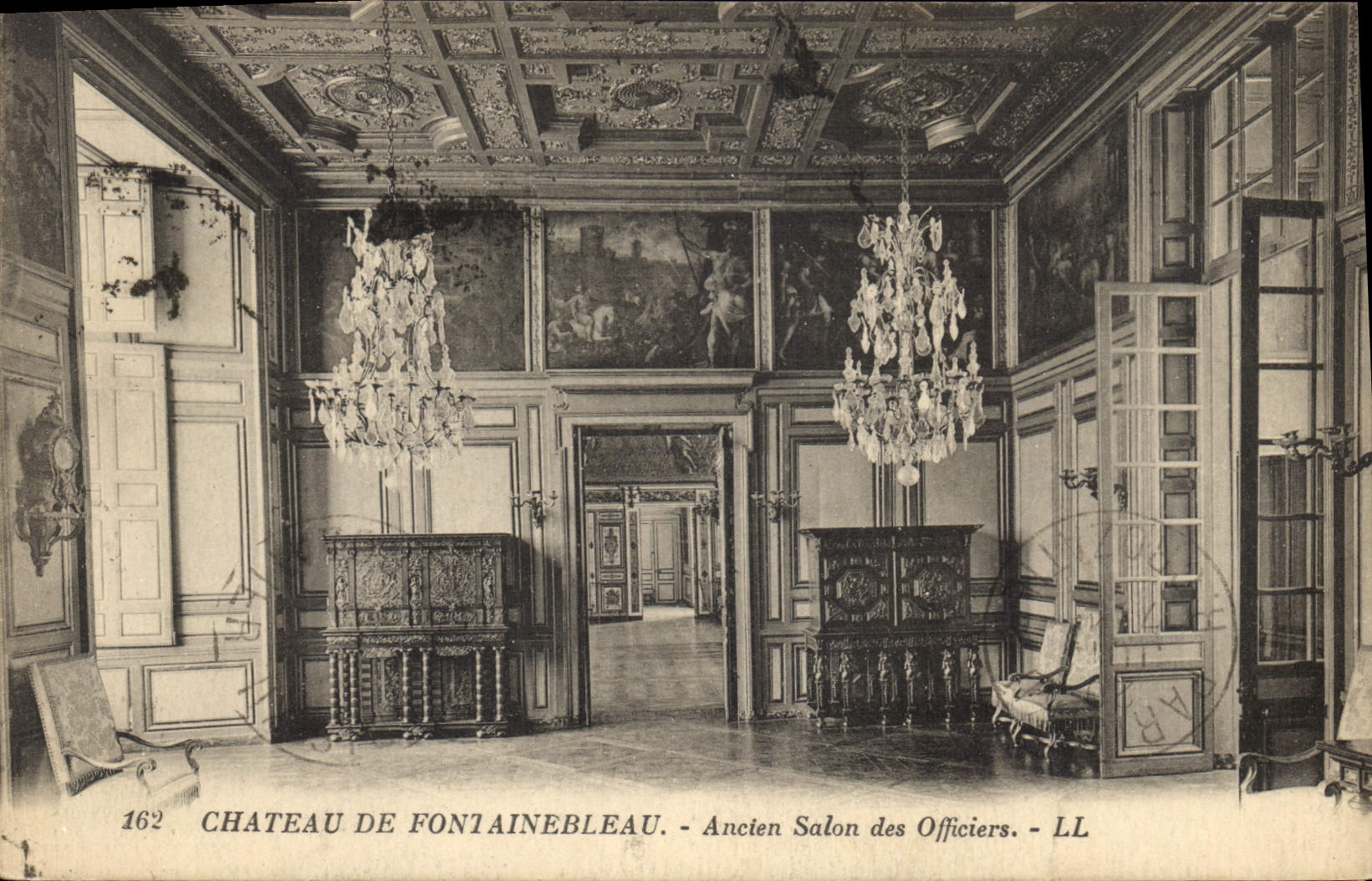 Castillo de Fontainebleau — Salón Antiguo de Oficiales — LL, n° 162