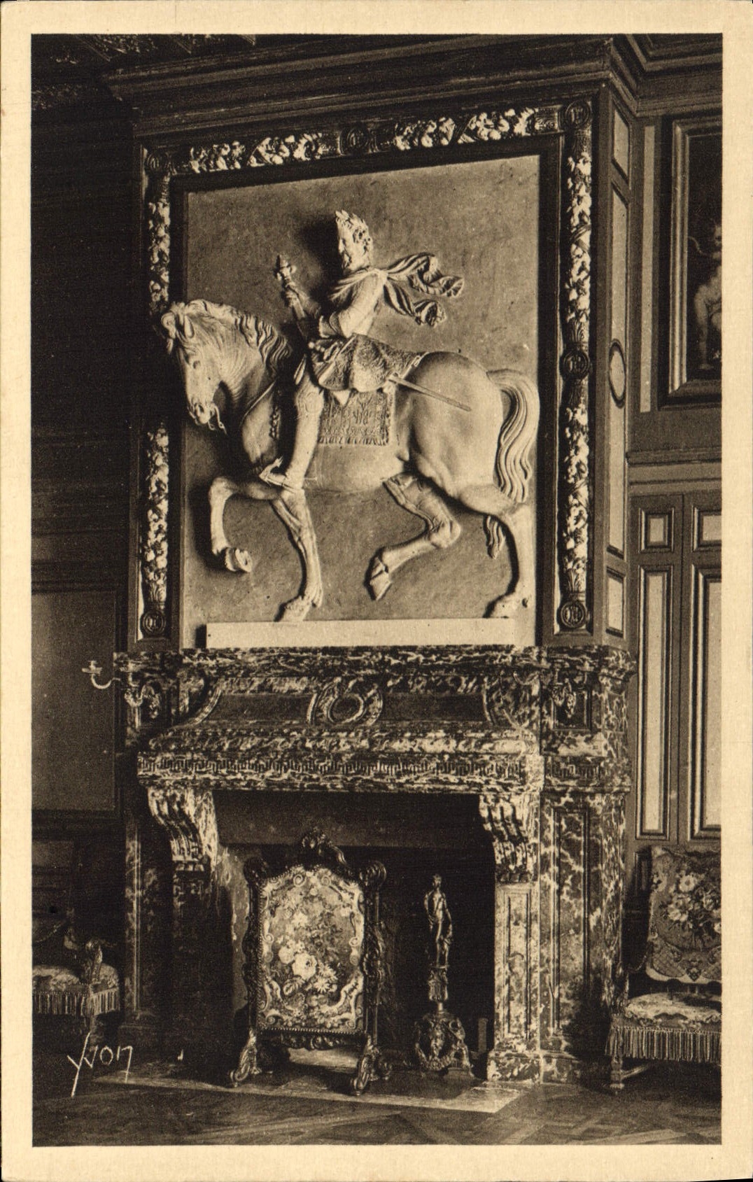 Schloss Fontainebleau — Reitstatue von Henri IV — Kunstausgabe YVON