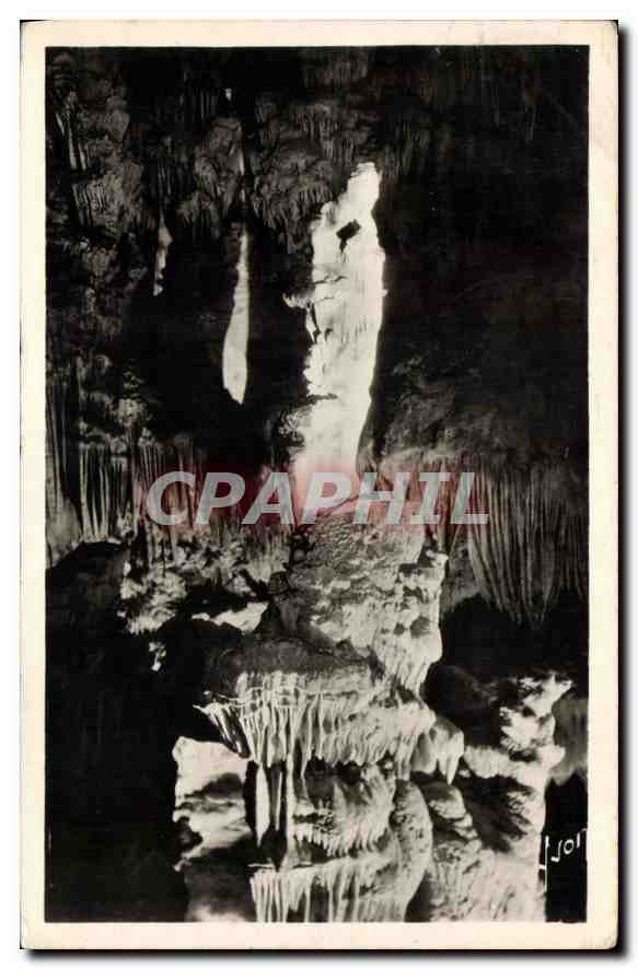 CPA Route de Montpellier a Ganges Grotte des Demoiselles 
