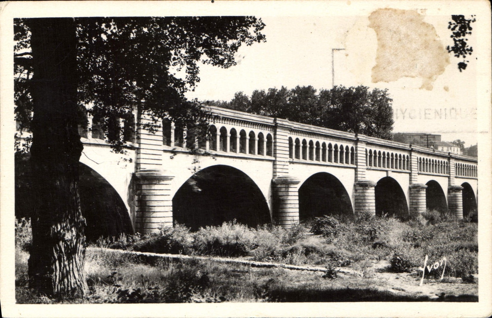 Béziers (Hérault) — Le pont du canal, œuvre de Paul Riquet — Éditions d'Art Yvon, Paris