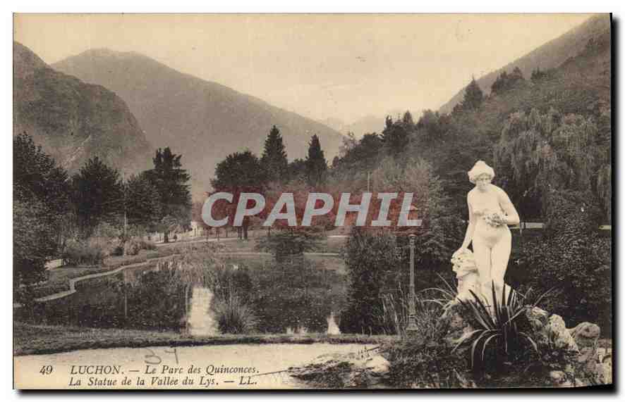 CPA Luchon Le Parc des Quinconces La Statue de la Vallee du Lys 