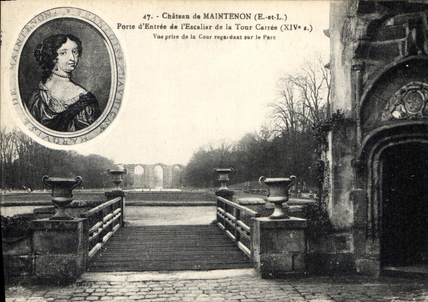 Schloss Maintenon — Eingang zur Treppe der quadratischen Turm (14. Jahrhundert) — CPAPHIL