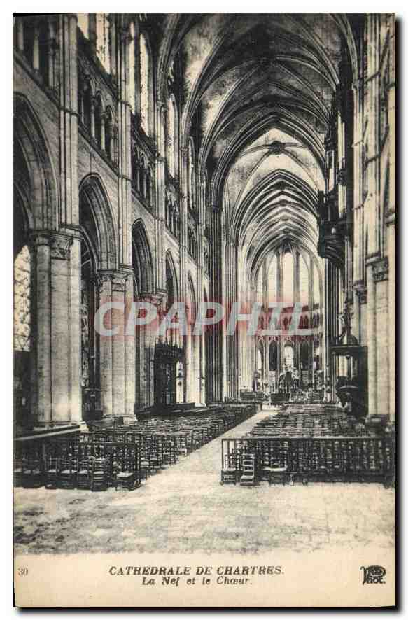 CPA Cathedrale de Chartres la Nef et le Choeur 