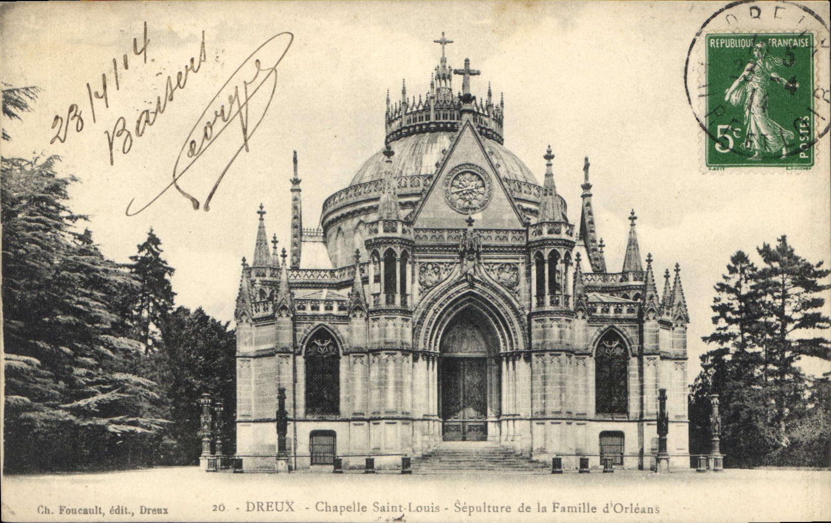 CPA Dreux Chapelle Saint Louis Sepulture de la Famille d'Orleans 