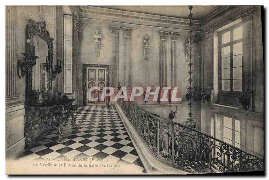 Château d'ANET (E.-et-L.) — Le Vestibule et Entrée de la Salle des Gardes — Éditeur : L. de Fournel