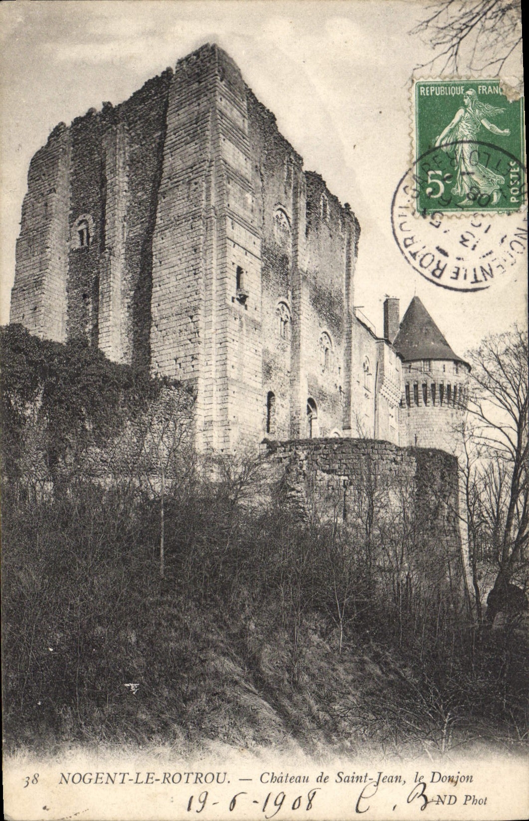Nogent-le-Rotrou — Château de Saint-Jean, le Donjon — ND Phot