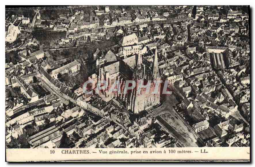 CPA Chartres vue generale prise en avion a 100 metres 