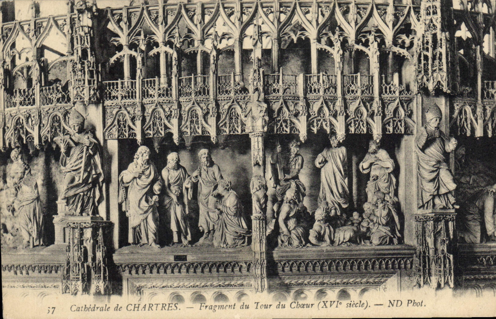 CPA Cathedrale de Chartres Fragment du Tour du Choeur XVI siecle 
