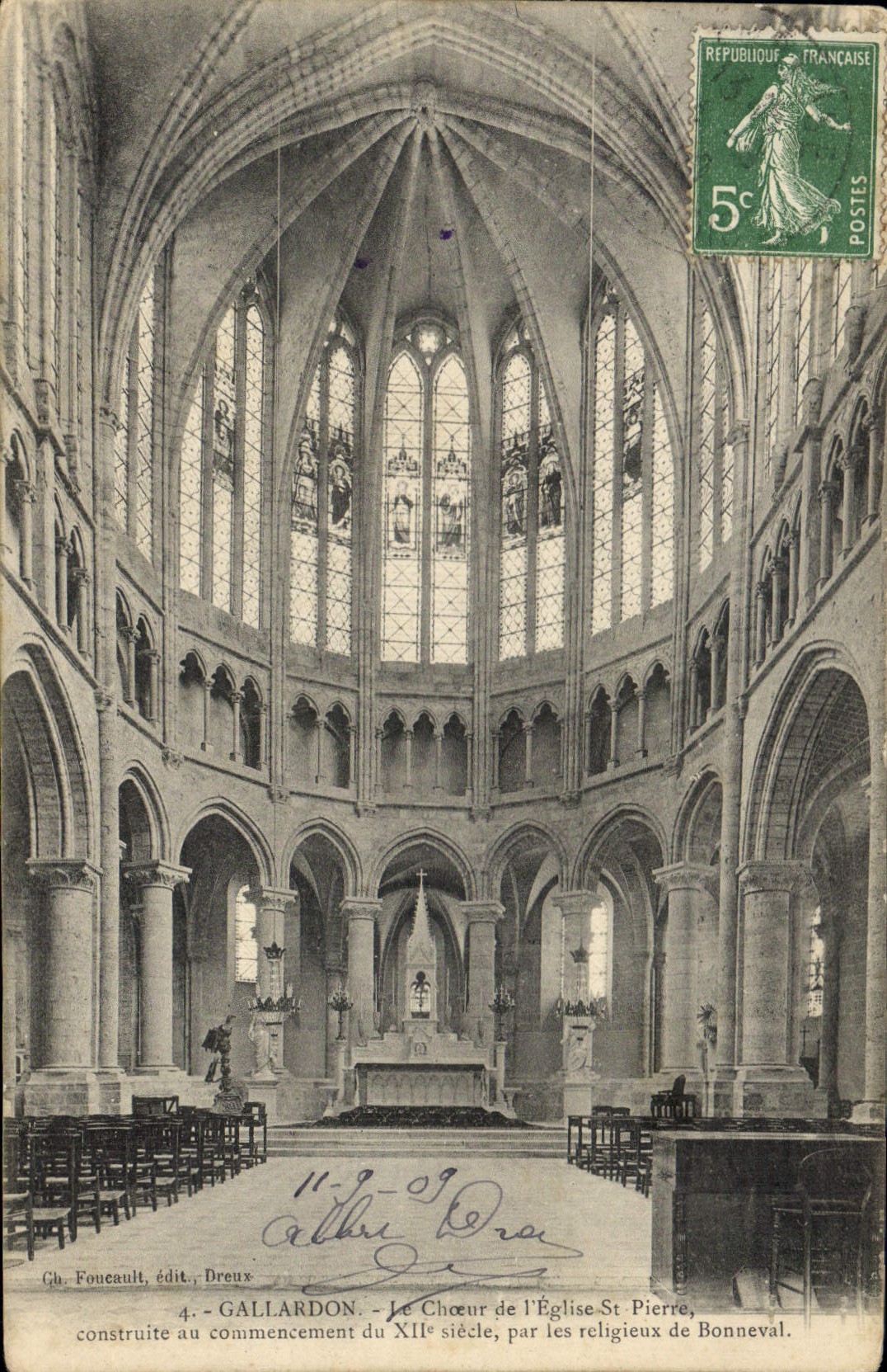 Gallardon - Der Chor der Kirche Saint-Pierre, errichtet am Anfang des 12. Jahrhunderts von den Mönchen von Bonneval — Gh. Fonceault, Verlag, Dreux