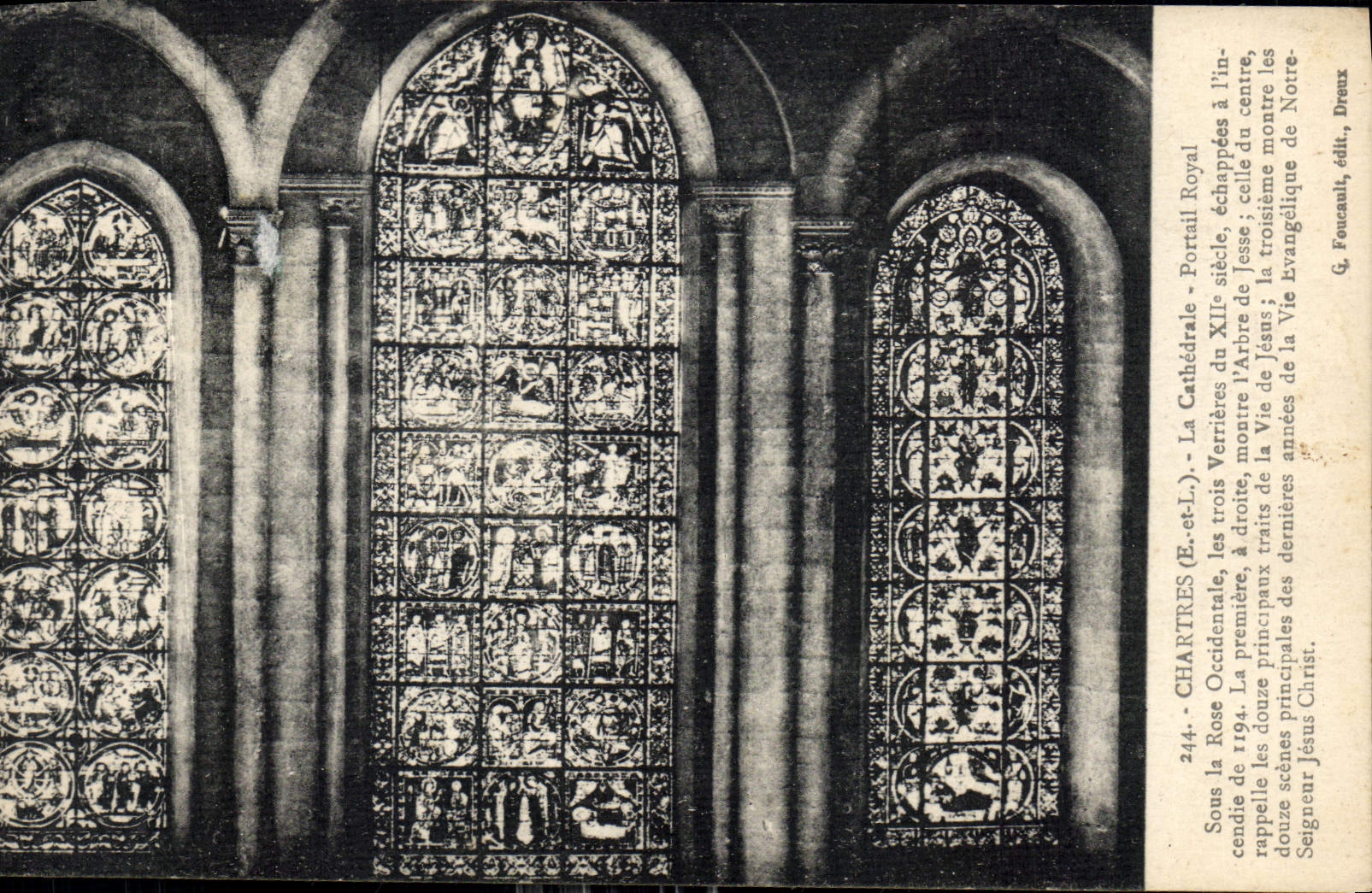 Chartres - La Cathédrale - Portail Royal - La Rose Occidentale