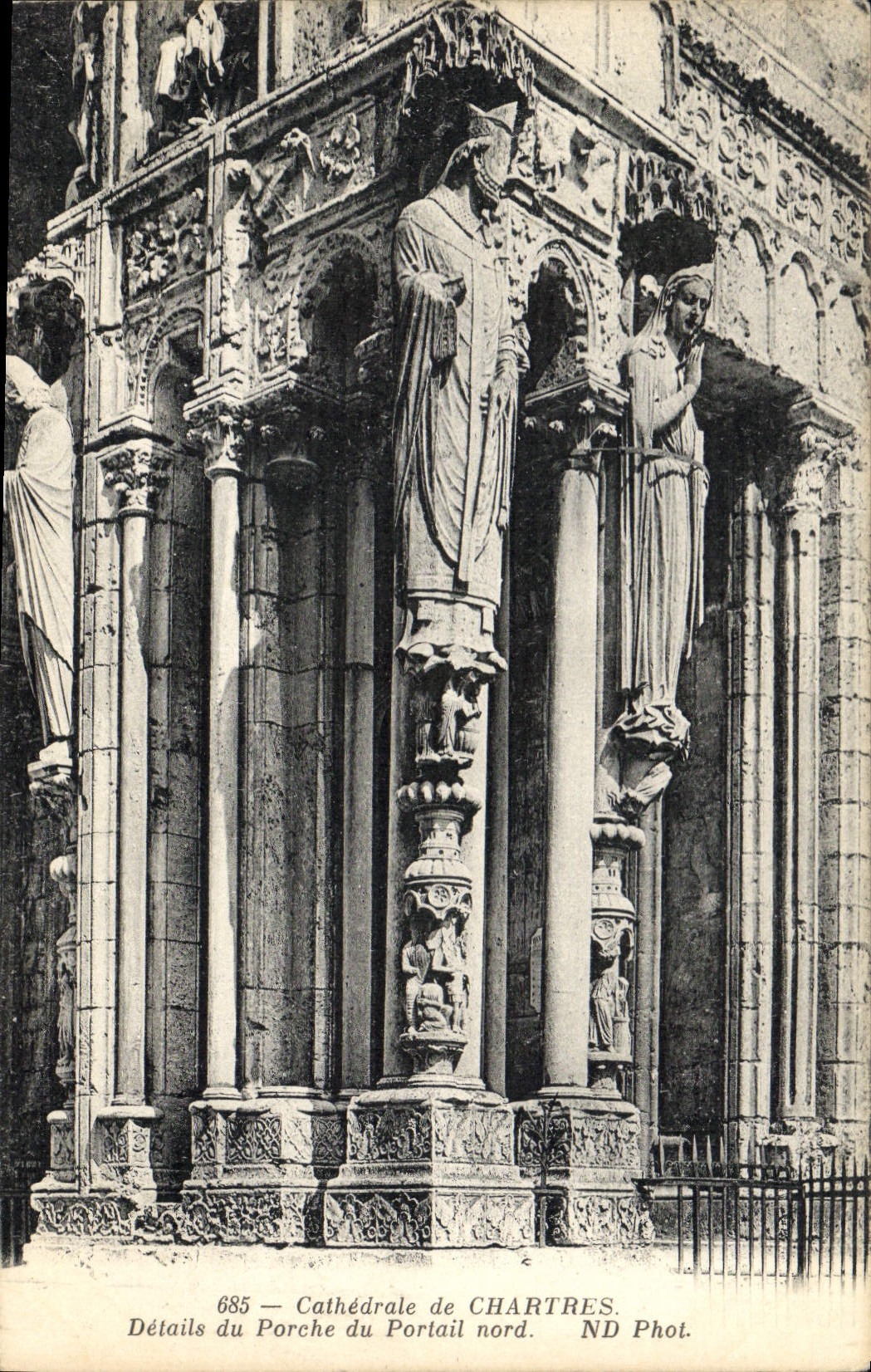 Détails du Porche du Portail nord — Cathédrale de Chartres — ND Phot. n° 685