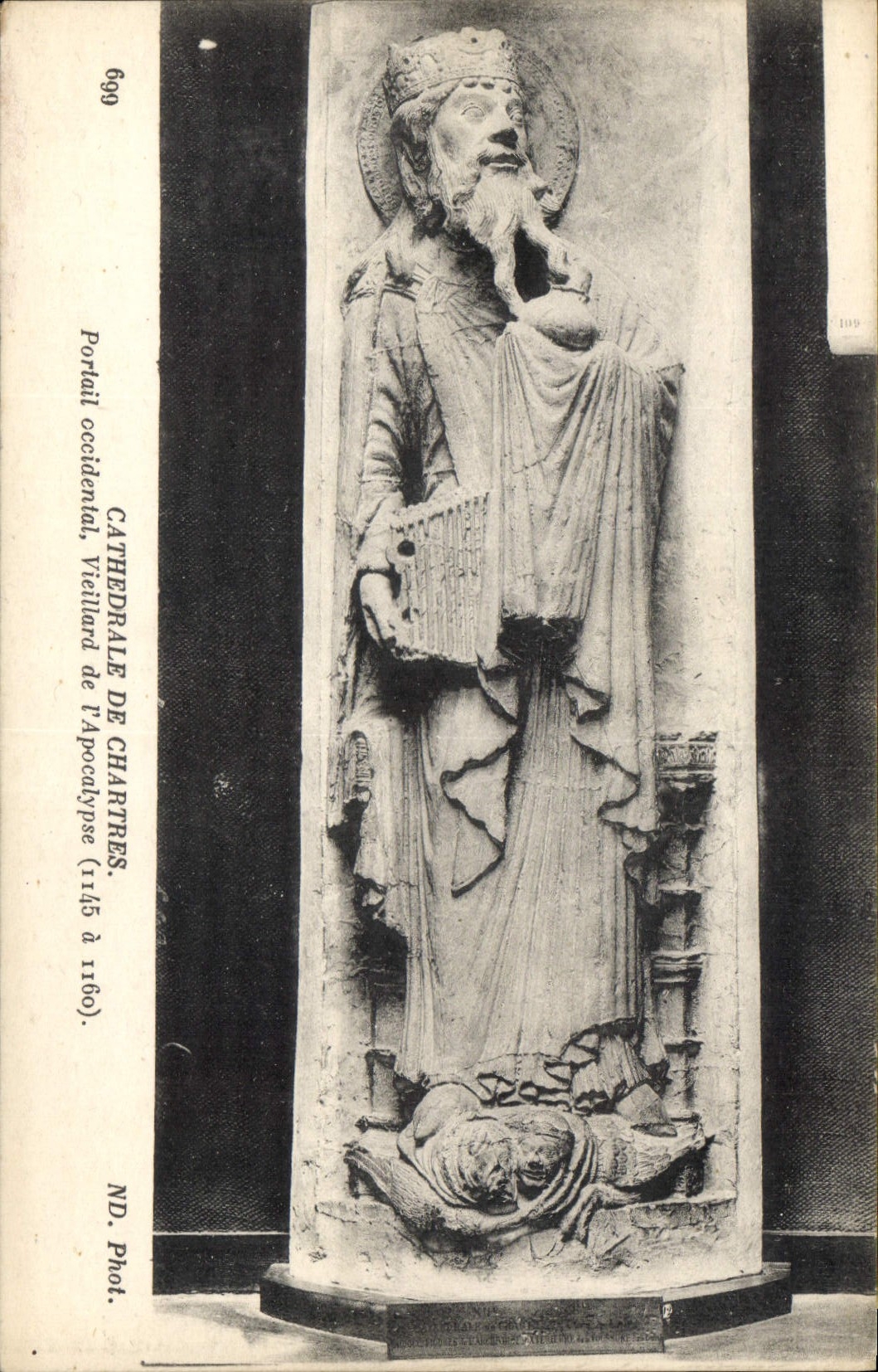 Portail occidental, Vieuxillard de l'Apocalypse — Cathédrale de Chartres — ND. Phot.