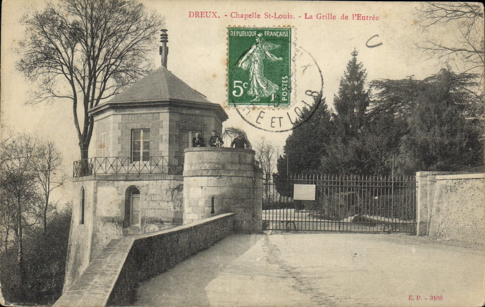 CPA Deux Chapelle St Louis La Grille de l'Entree 