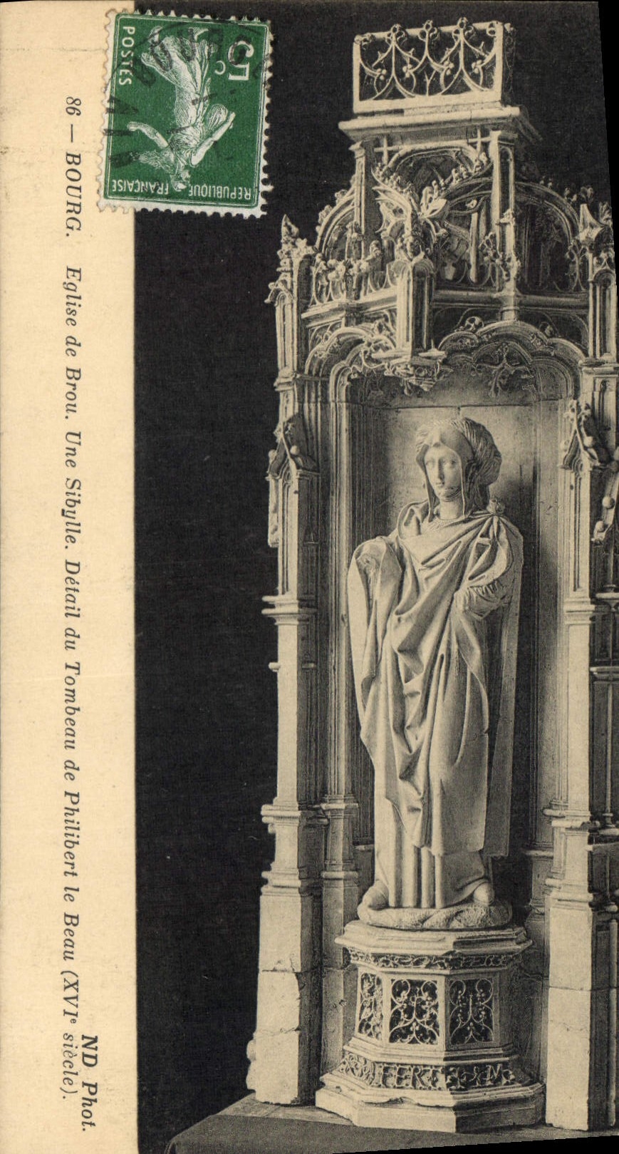 Bourg — Église de Brou. Une Stigille. Détail du Tombeau de Philibert le Beau (XVIIe siècle).