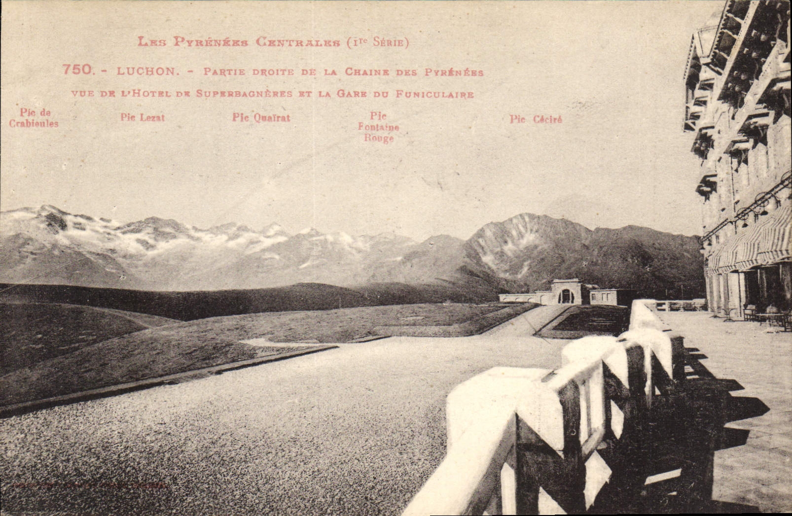 CPA Les Pyrenees Centrales Luchon 