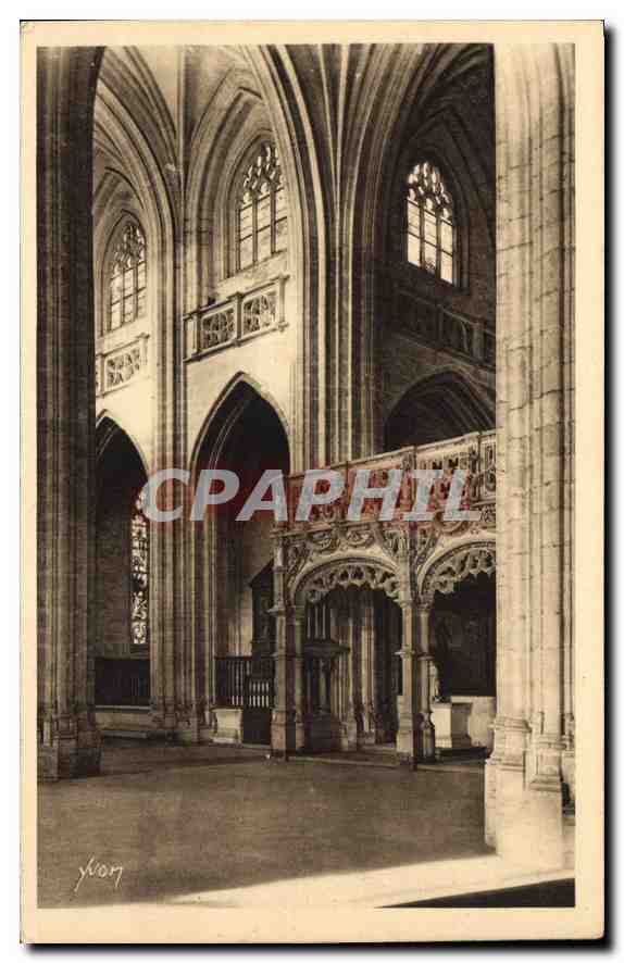 CPA La Douce France Bourg Ain Eglise de Brou La Nef 
