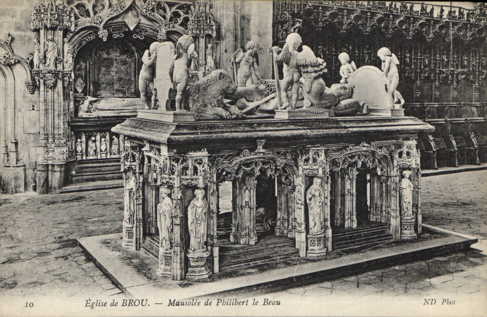 CPA Eglise de Brou Mausolee de Philibert le Breau 