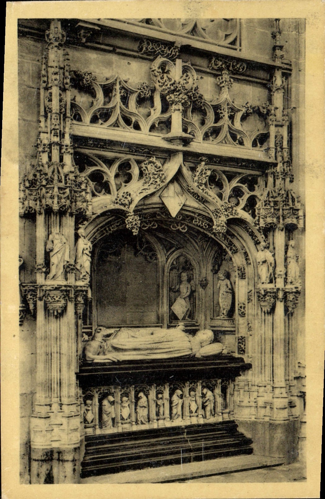 Église de Brou — Tombeau de Marguerite de Bourbon — Édition des Monuments Historiques