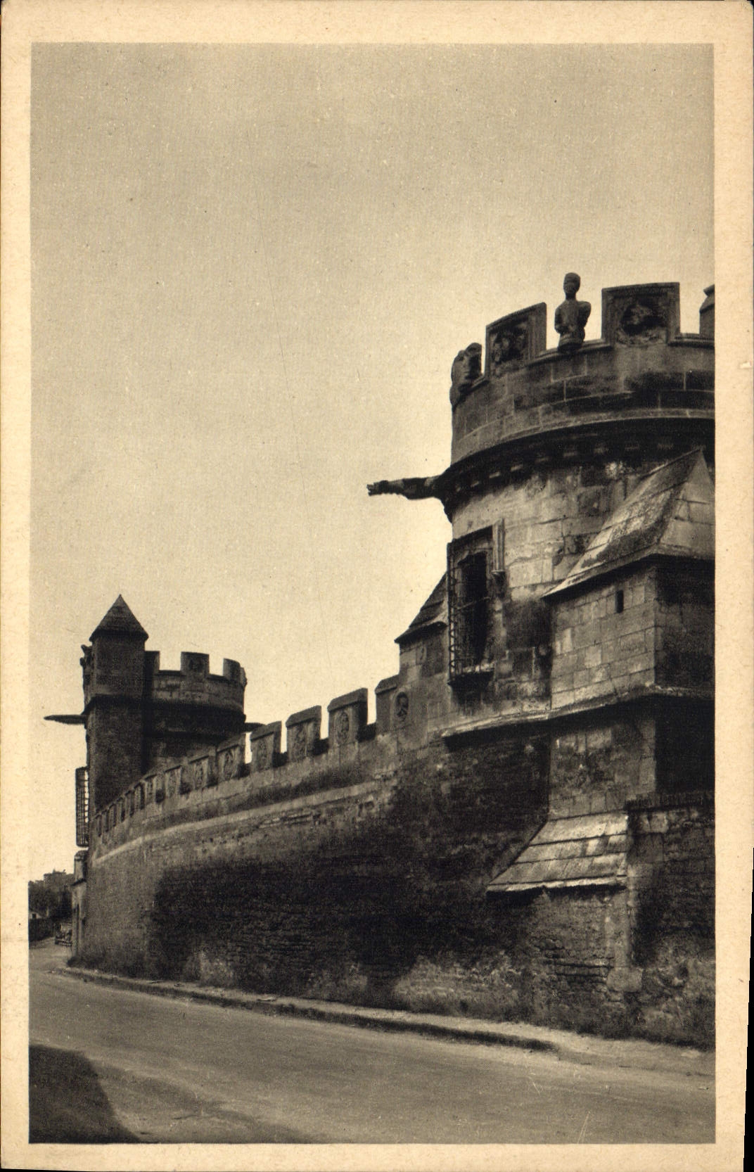 La Tour des Gens d'Armes — Caen (Calvados) — Éditeur d'Art, Caen
