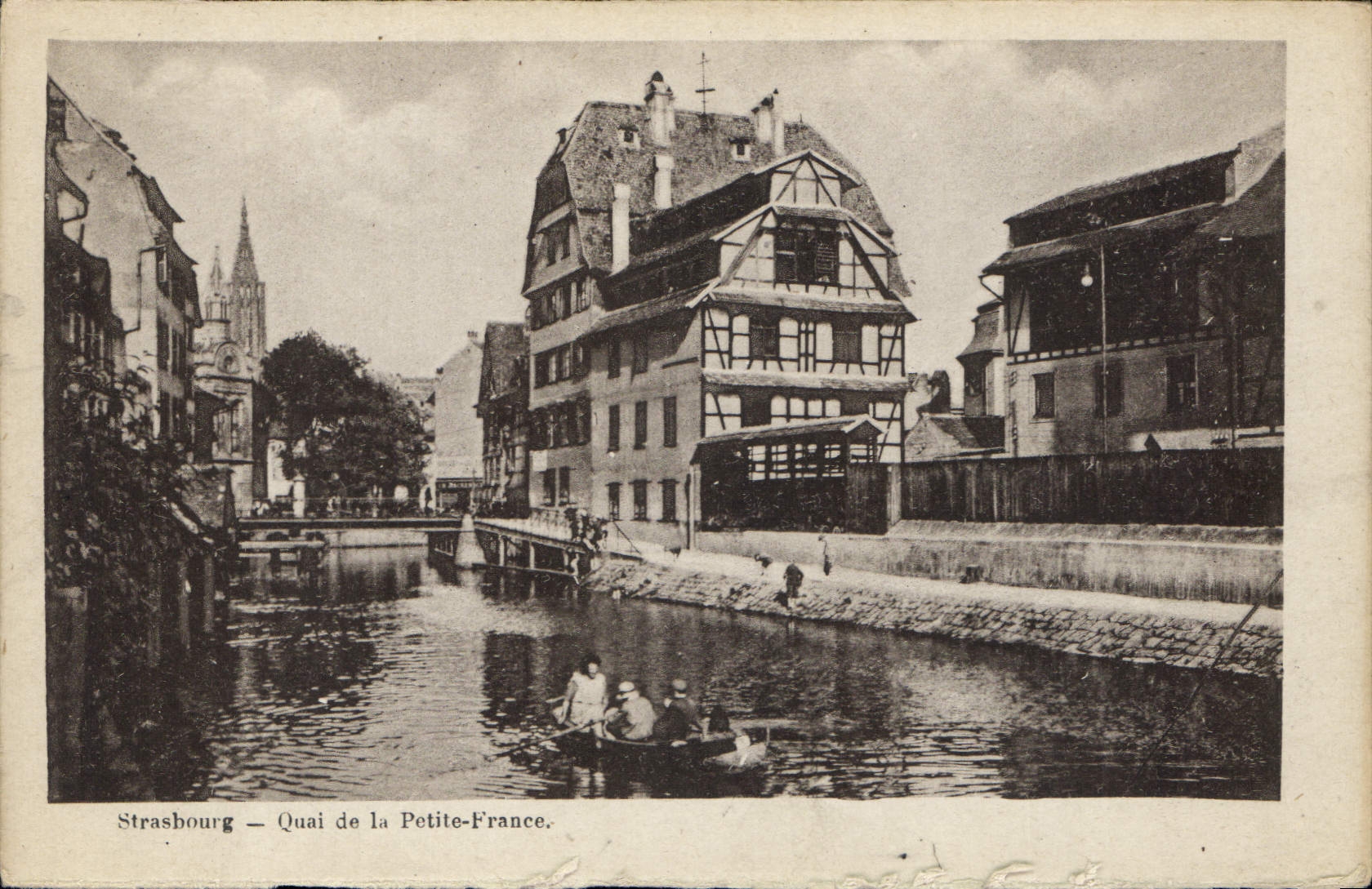 Strasbourg — Quai de la Petite-France — Maison d'édition d'Art alsacien