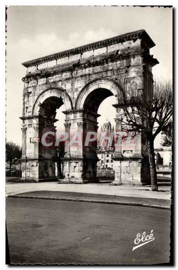 CPA Saintes Charente Maritimes l'Arc de Triomphe 