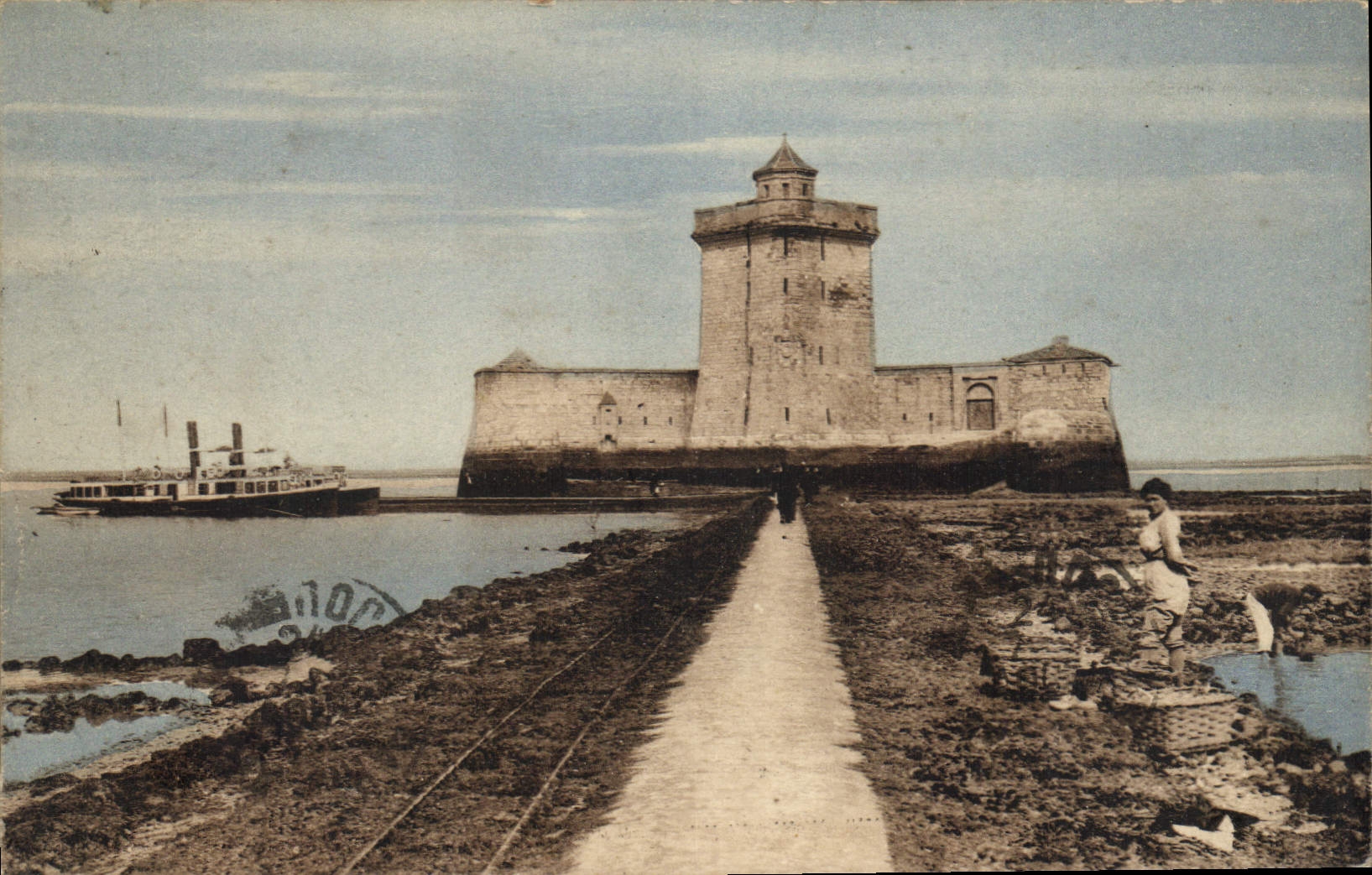Das Fort Chapus — Küstenfestung mit Dampfschiff — anonymer Verlag, Seriennummer nicht sichtbar