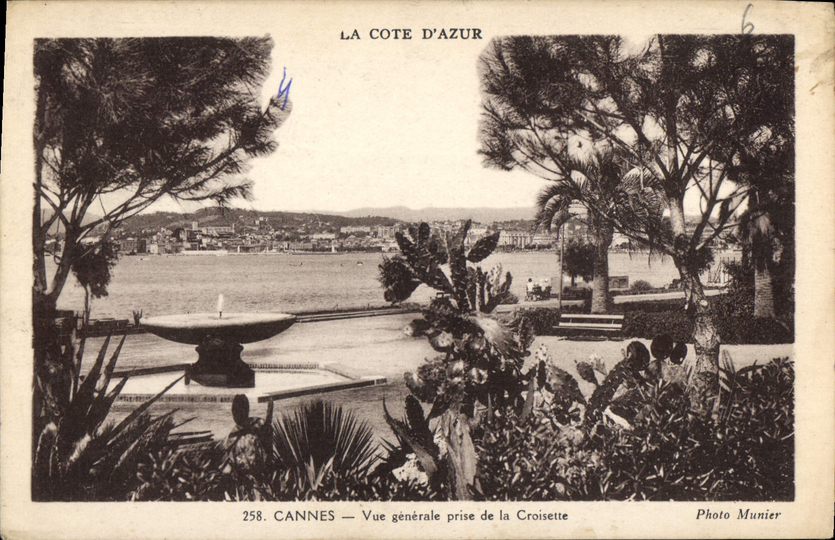 CPA Cannes vue generale prise de la Croisette 