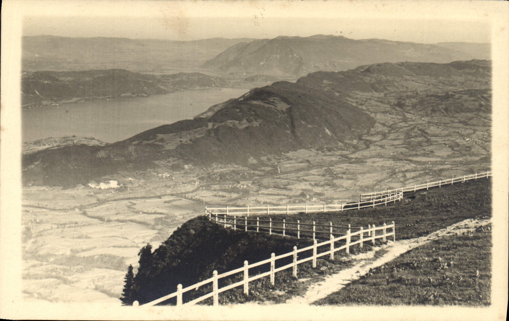 CPA Mont Revard sur Aix les Bains Lac du Bourget de l'Observatoir 