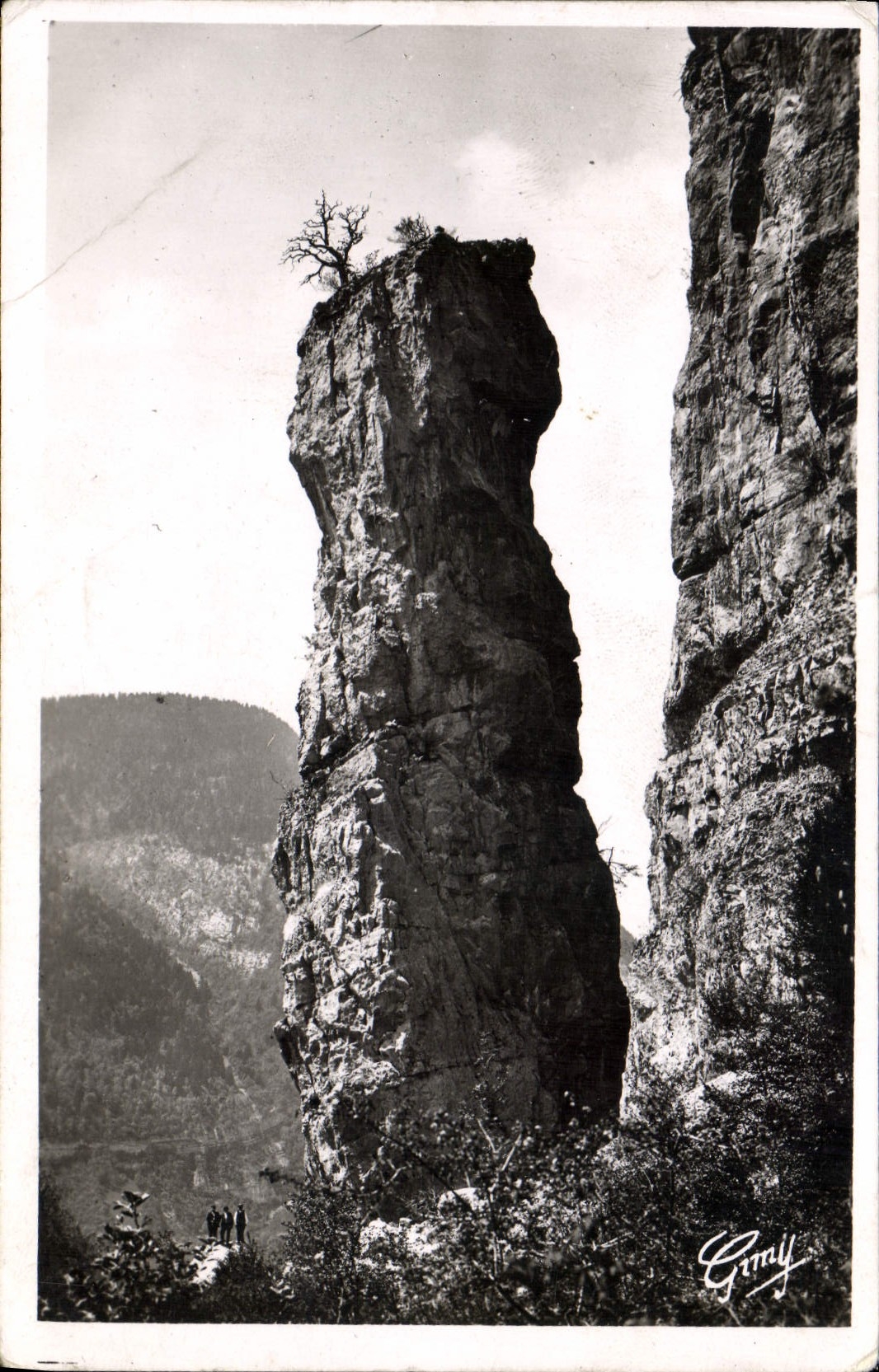 CPA La Savoie Pittoresque les Tours de St Jacques pres le Pont de l'Abime 
